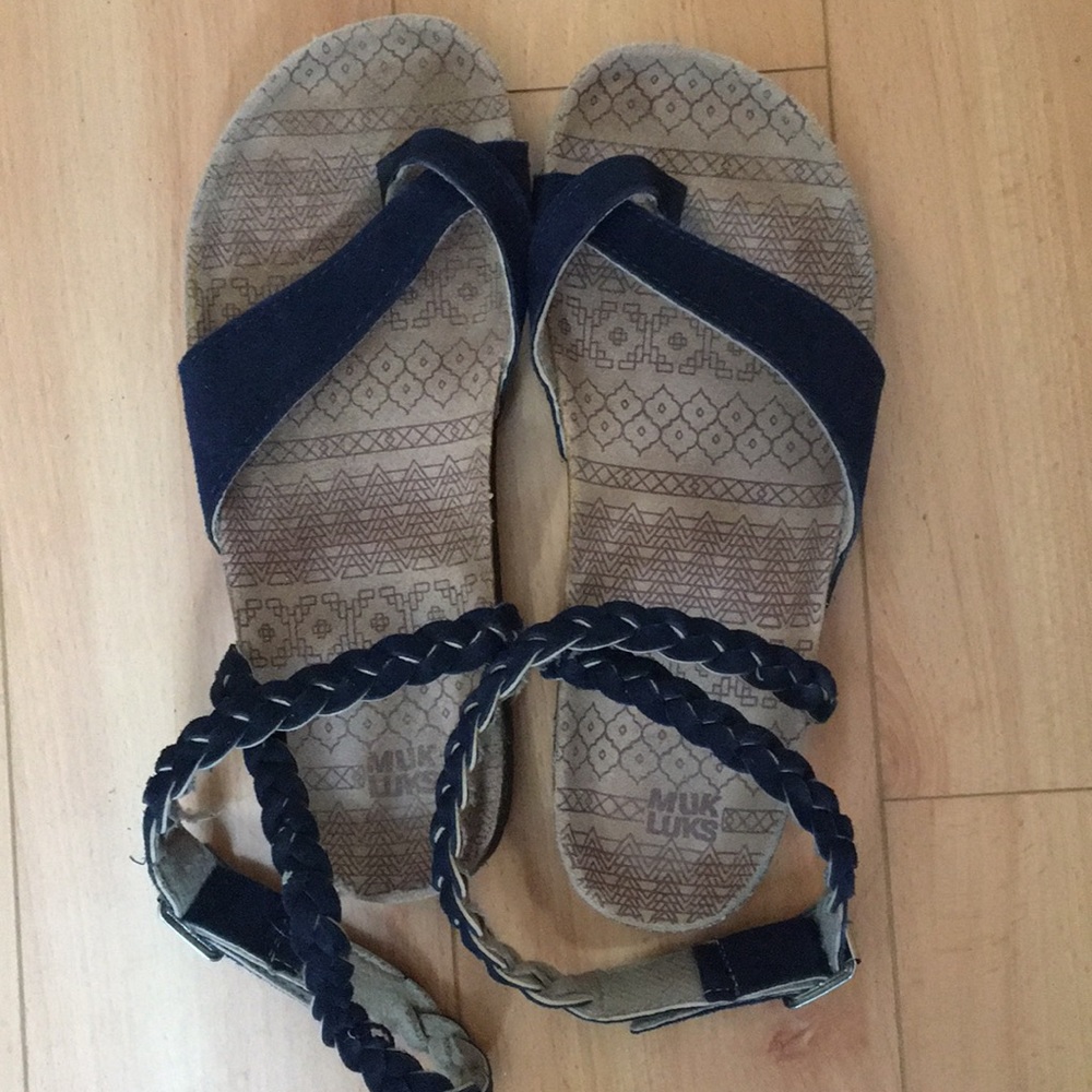 MukLuk Sandals